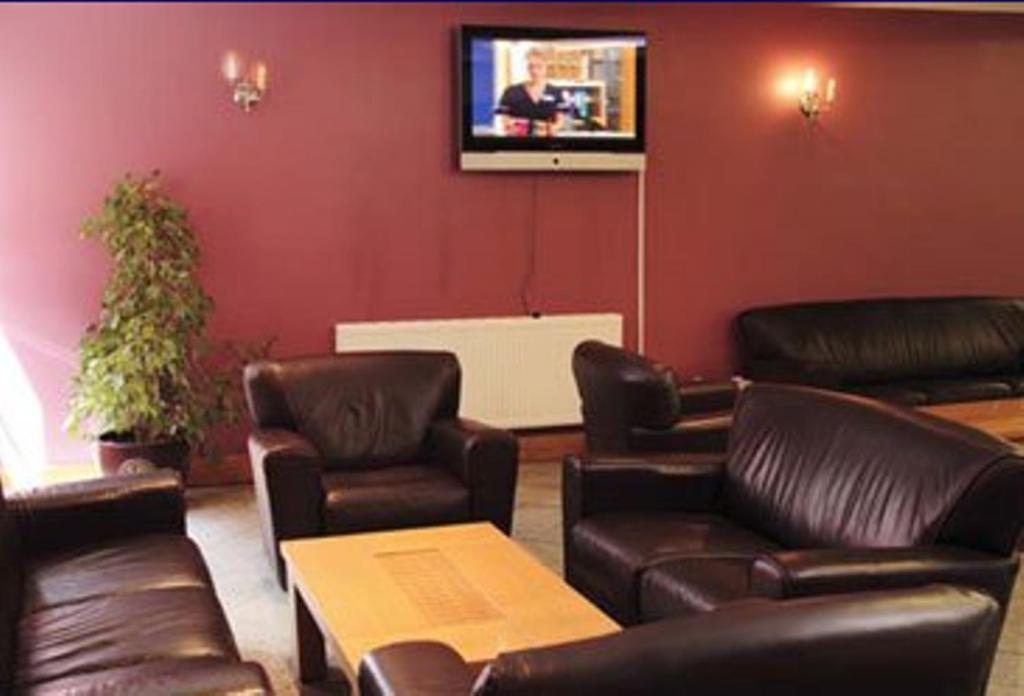 Parkside International Hotel Редінг Екстер'єр фото